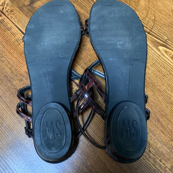 Stuart Weitzman Tortoise Strappy Sandals - Picture 4 of 4